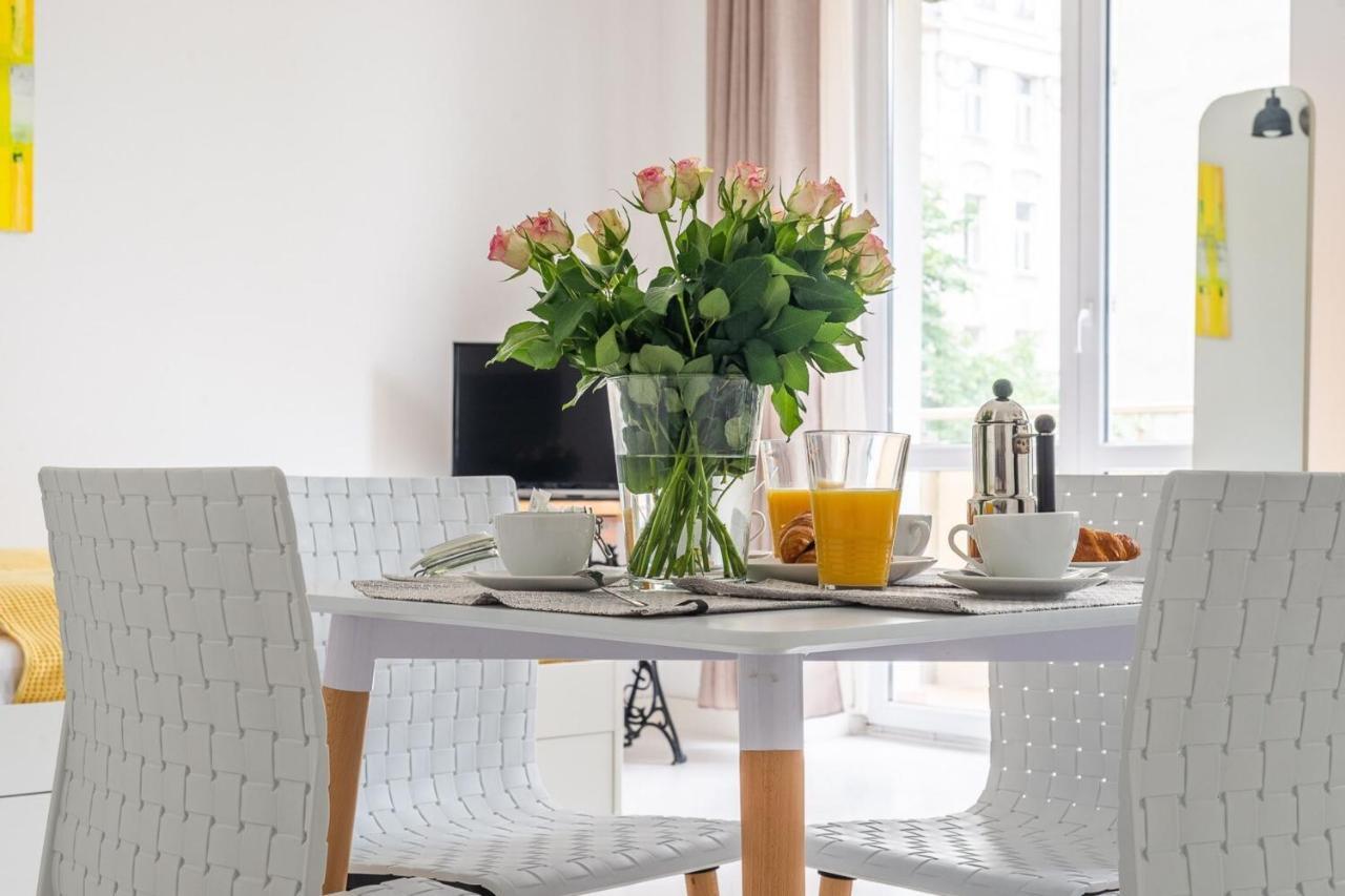 Rent like home - Wilcza 22A Warschau Buitenkant foto
