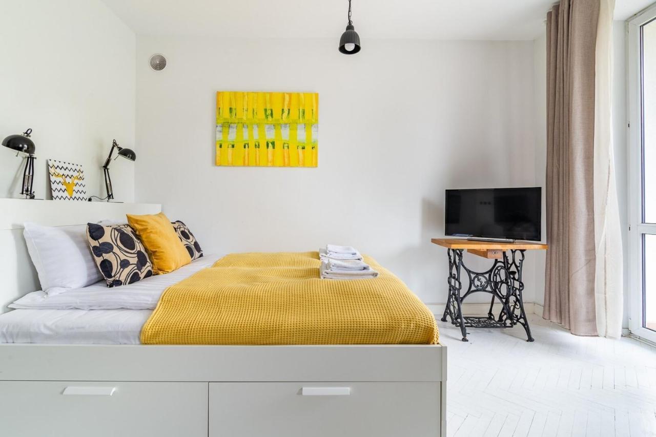 Rent like home - Wilcza 22A Warschau Buitenkant foto